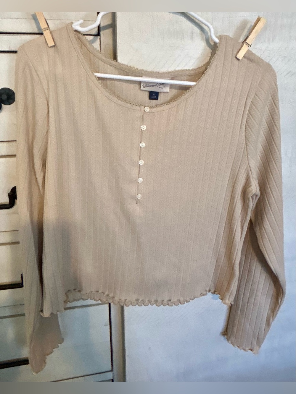 Universal Thread Beige Ribbed Button-Front Long Sleeve Top